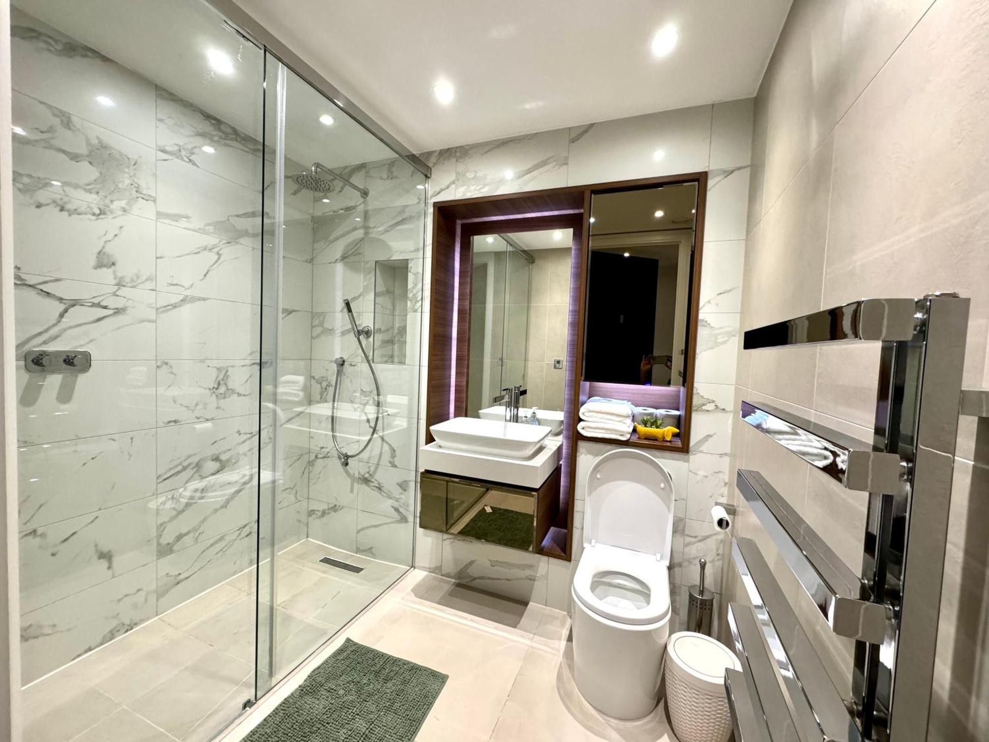 Tower Bridge, London Luxury Flat With Beautiful Garden Views Apartment ภายนอก รูปภาพ