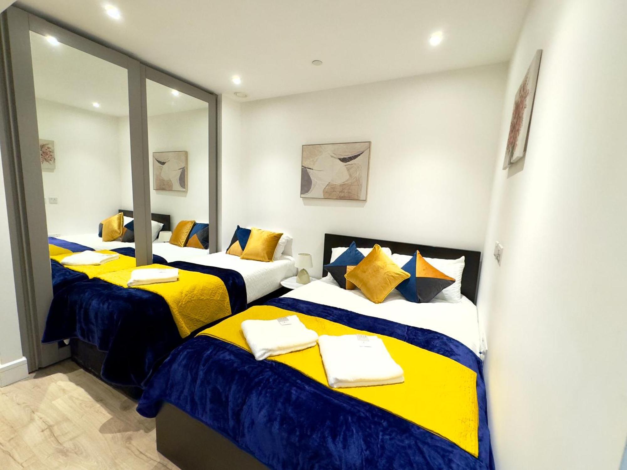 Tower Bridge, London Luxury Flat With Beautiful Garden Views Apartment ภายนอก รูปภาพ